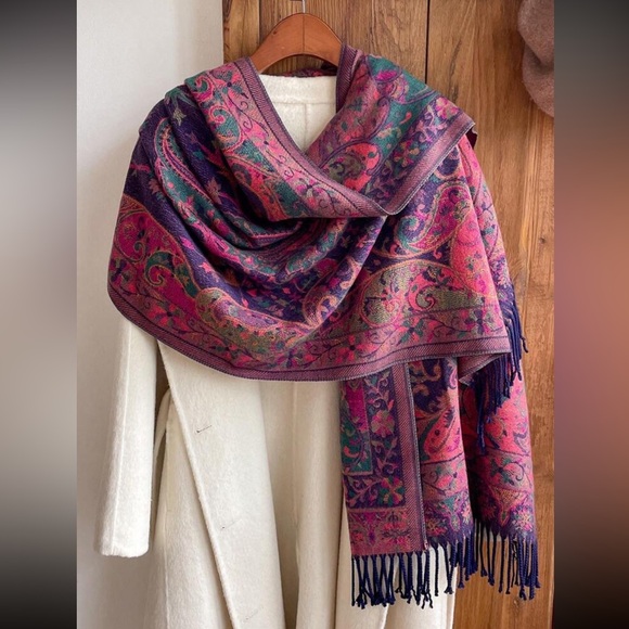 Women Scarves Autumn Winter Fashionable Jacquard Elegant Versatile Shawl Scarf - Picture 1 of 4